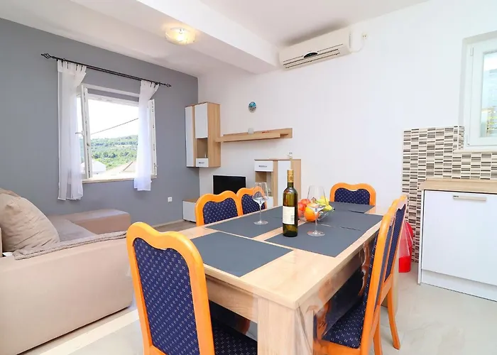 Appartement Radojkovi - Comfort Two Bedroom With Terrace And Sea View A2