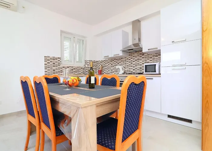 Appartement Radojkovi - Comfort Two Bedroom With Terrace And Sea View A2 Lumbarda